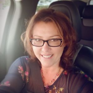 Meet your Posher, Christine